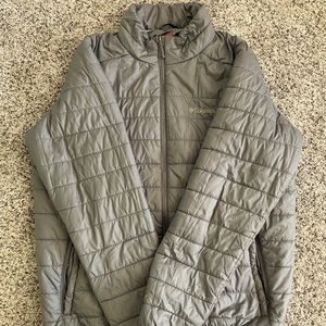 Columbia Puffer Jacket Grey